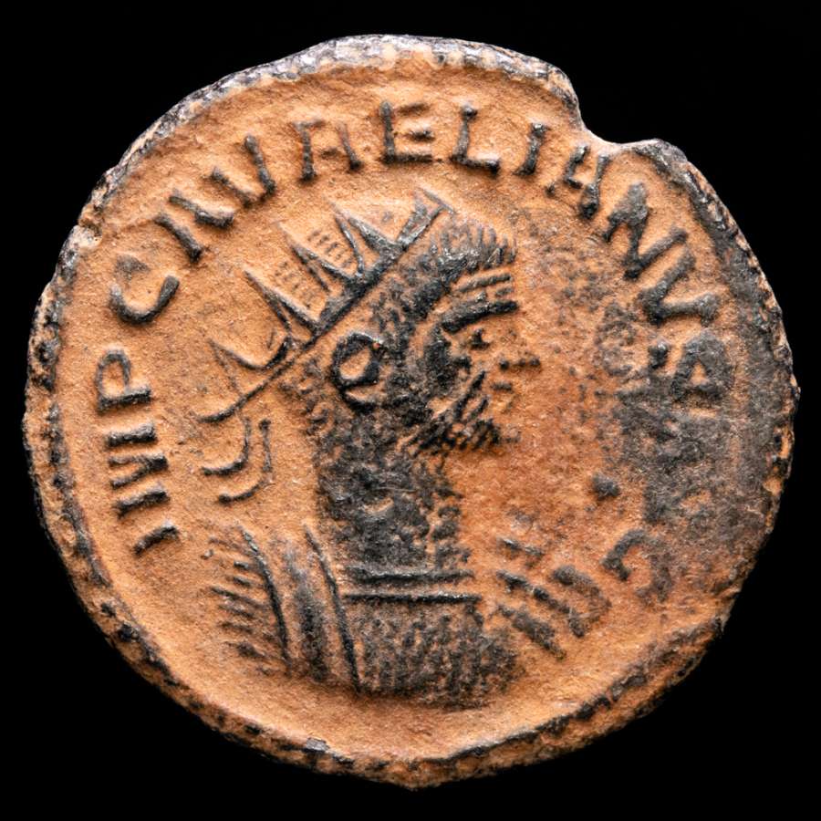 *Lucernae* Aurelian Antoninianus RESTITVTOR ORBIS / XXT Rome 270