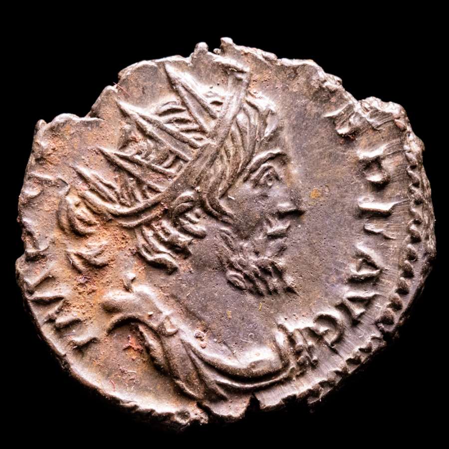 *Lucernae* Tetricus I Antoninianus SALVS AVGG Cologne 274 A.D.