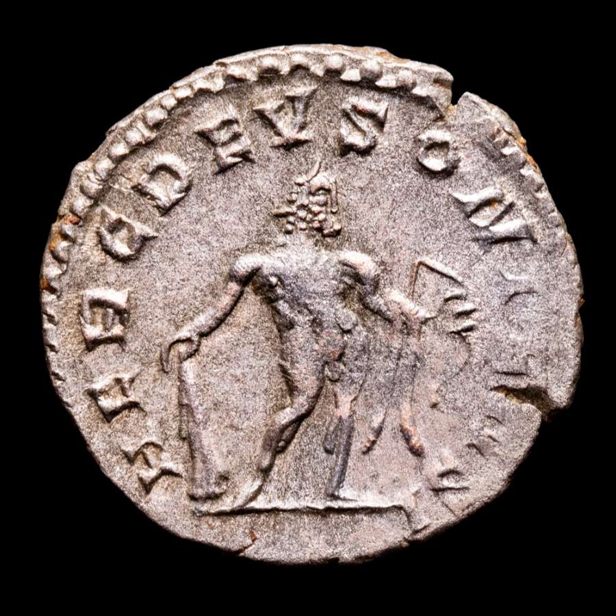 Imperio Romano Lote de dos antoninianos. Lucernae Numismática